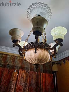 Luxurious classic chandelier 0