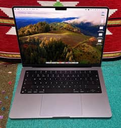 2021 Apple MacBook Pro (14.2- inch, Apple M1 Max chip with 10 core CPU 0