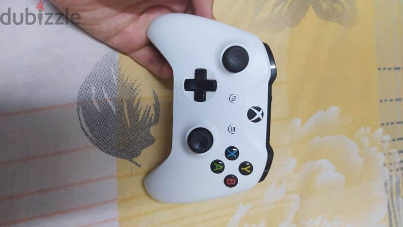 Xbox one s controller 0