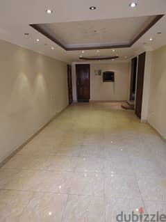 شقة بحرية ناصية الترالوكس شارع عمروبن العاص 0