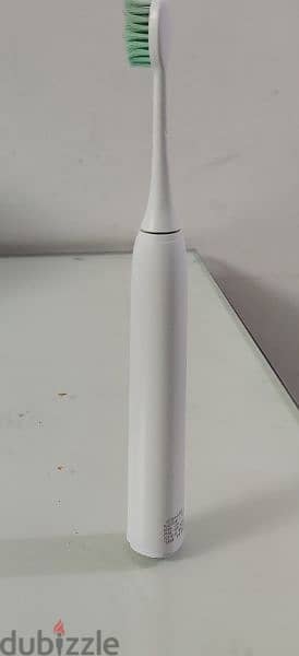 philips sonicare hx243w same as new 5