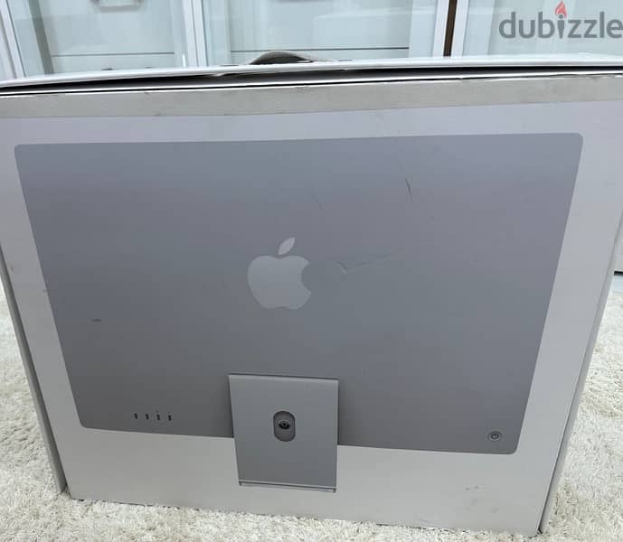 iMac (24-inch, M1, 2021) 256GB Silver 2