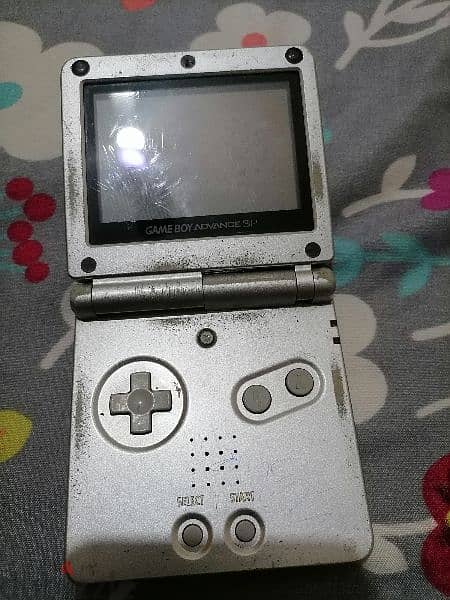Nintendo game boy 101 and game and watch and other things 7
