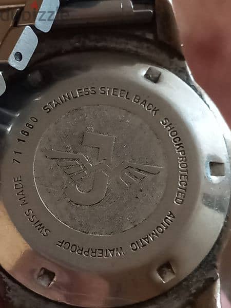 ساعة جوفيال سويسري قديمة 1