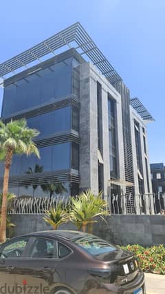 مكتب اداري للايجار-  419 م -  cairo business park -  نصف تشطيب -  اول سكن -  التجمع الخامس