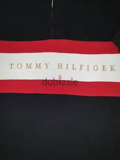 New Original Tommy T-shirt for sale ( Size XL) 0