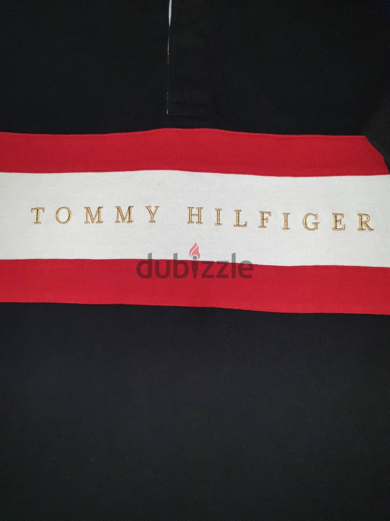 New Original Tommy T-shirt for sale ( Size XL) 0