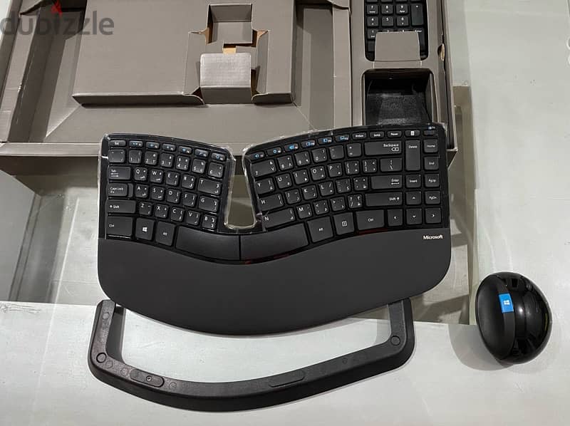 لوحة المفاتيح والماوس اللاسلكية Sculpt Ergonomic مكتبي أسود 10