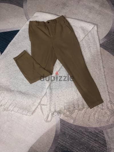 بنطلون من زارا بناتي