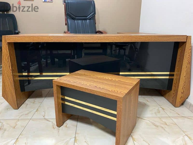 مكتب مدير اثاث مكتبي -uniqe elegant office furniture desk 0