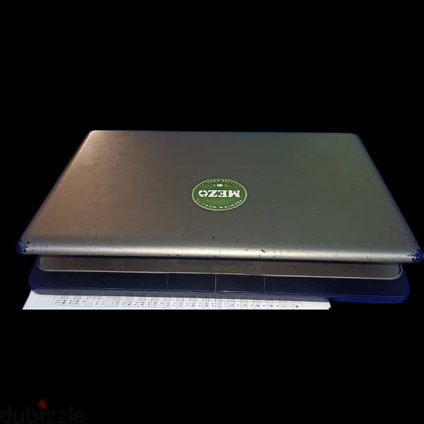laptop HP 635 بحالة ممتازة للبيع او البدل بلايستيشن 3 3