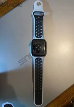 Apple watch series 7 nike edition 0