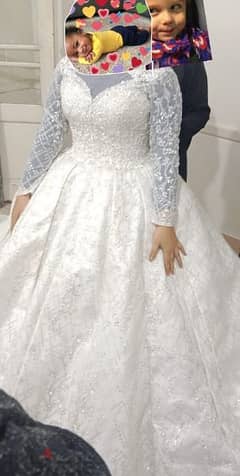 بيع فستان زفاف