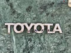 كلمة ( تويوتا ) الأصلية نيكل للسيارات السيدان 0