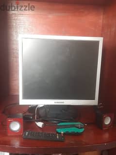 شاشة كمبيوتر سامسونج