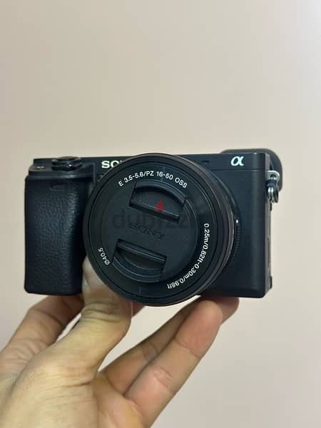 camera sony a6400 with kit lens 16-50 3