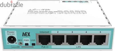 Router MikroTik RB750GR3
