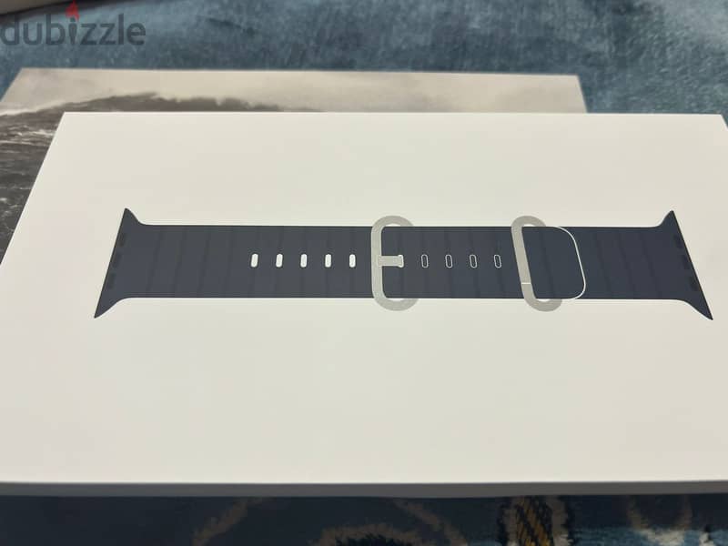 Apple Watch Ultra 1 49mm - Midnight Ocean Band Brand New متبرشمة 2