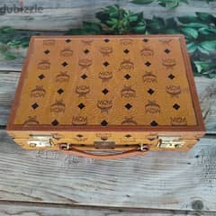 MCM original Jewelry box, شنطه مجوهرات إم سي إم اصلي 0