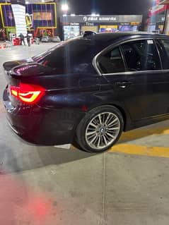 BMW 330i 0