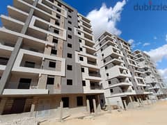 Apartment for sale in Zahraa El Maadi, next to Wadi Degla Club, inside a full-service compound, immediate receipt, two-year installments, with a 50% d
