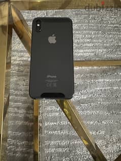 Iphone X 64gb - بدون اي خرابيش وبالكرتونة 0