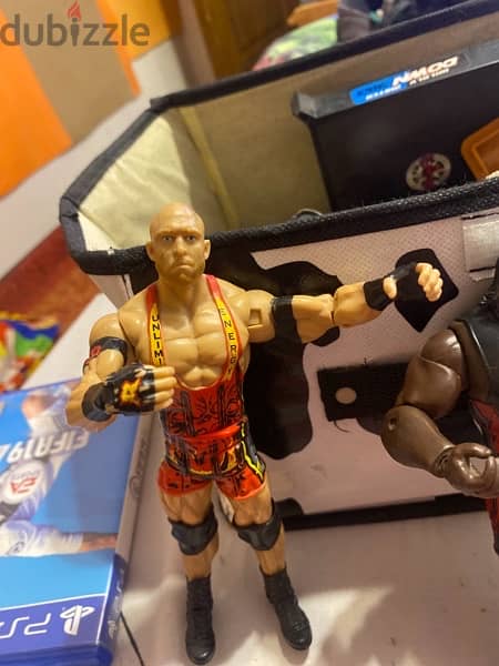 wrestlers oringnal toys Mark henary and Rucack 2015 edition 1