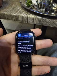 Apple watch 8 very good condition