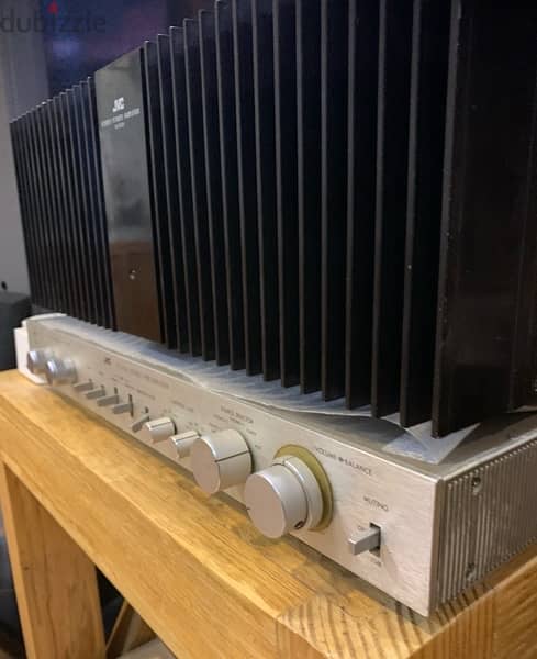 JVC Victor M-3030 Stereo Power Amplifier & preamp P 3030 class A 13