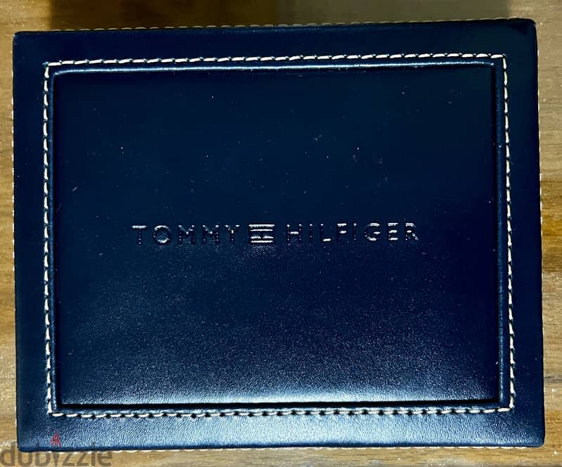 محفظة Tommy Hilfiger wallet أصلية جلد طبيعى بنى غامق (Dark Brown) 1