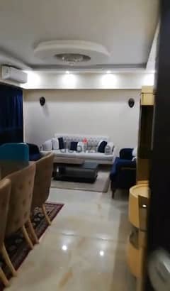 شقة أول سكن فرش جديد بالتكييفات فى زهراء المعادي متاح فيديو كامل للشقة
