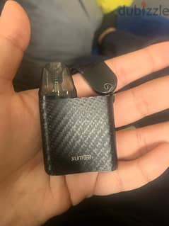 Vape x slim sq pro with box and extra carttage