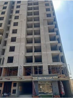 At a snapshot price. . 170 sqm apartment for sale in installments in Nasr City, Al-Waha District, in the Sky Roof Mini Compound. 0