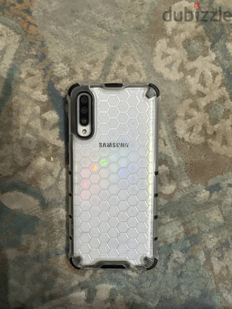 Samsung galaxy a70 3