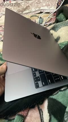 MacBook Air 2020 i3 13,3