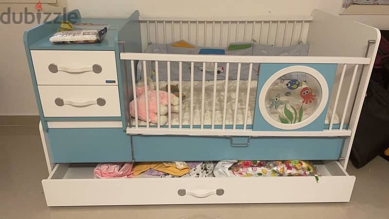 سرير أطفال caploonba تركي يصلح من سن ١ شهر الى ١٠ سنوات 0