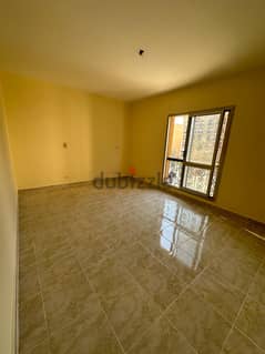 An apartment is available for rent, area 162 square meters, in Al-Rehab City 2   Stage:- Ninth   the second floor   Company finishing   Near Avenue Ma