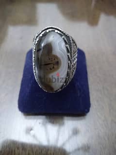 خاتم فضة 925 صياغة يدوي شغل راقي تحفة فنية متوج بحجر عقيق يمني طبيعي م