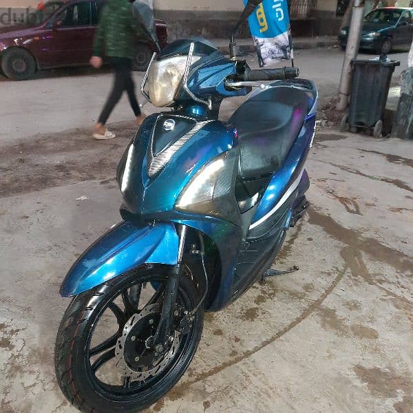 Scooter St 200cc 2
