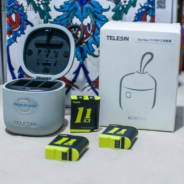 TELESIN Allin Box Charger with 3 Batteries for GoPro Hero 12/11/10/9 1