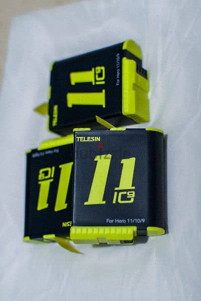 TELESIN Allin Box Charger with 3 Batteries for GoPro Hero 12/11/10/9 4