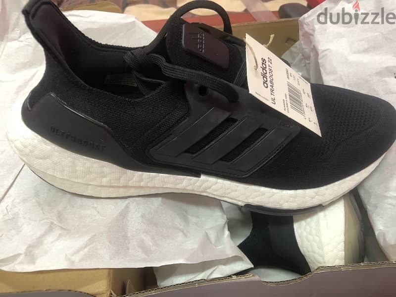 adidas ultraboost 22 original with its box 1