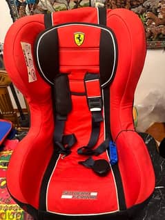 car seat Ferrari