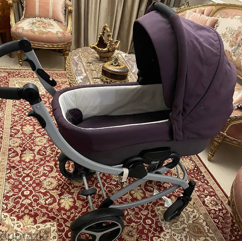 Chicco stroller and car seat (2 in 1) 2
