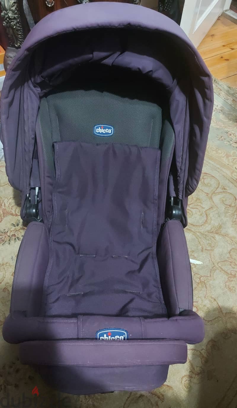 Chicco stroller and car seat (2 in 1) 5