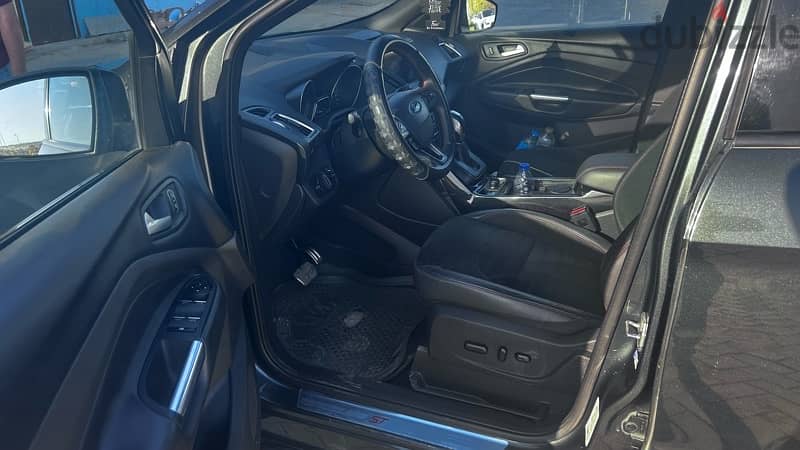 Ford Kuga St line AWD 2019 فورد كوجا أعلى فئة بانوراما حالة شاذة 6