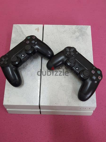 Playstation 4 + 2 controllers + gta v + fifa 24 5