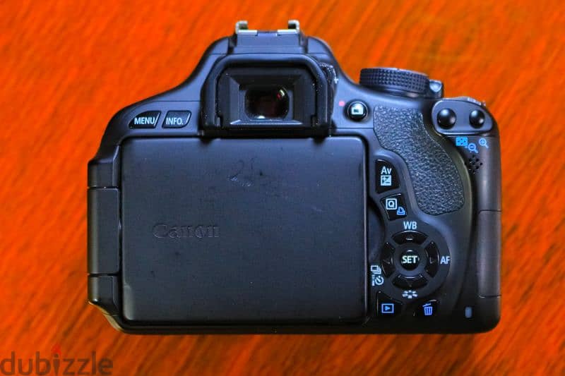 Canon 600D Shutter 0 + Lens 18_55 Viii جديدة بالبوكس 12