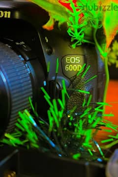 Canon 600D + Lens 18_55 Viii بالكرتونة جديد