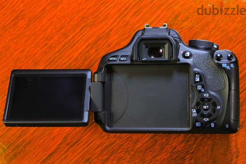 Canon 600D + Lens 18_55 Viii بالكرتونة جديد 9